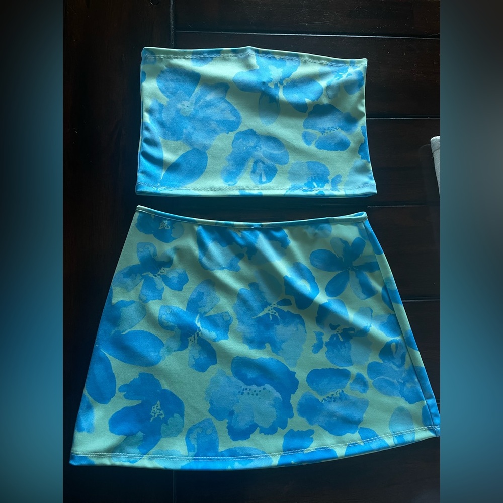 Cool Is Construct two piece set